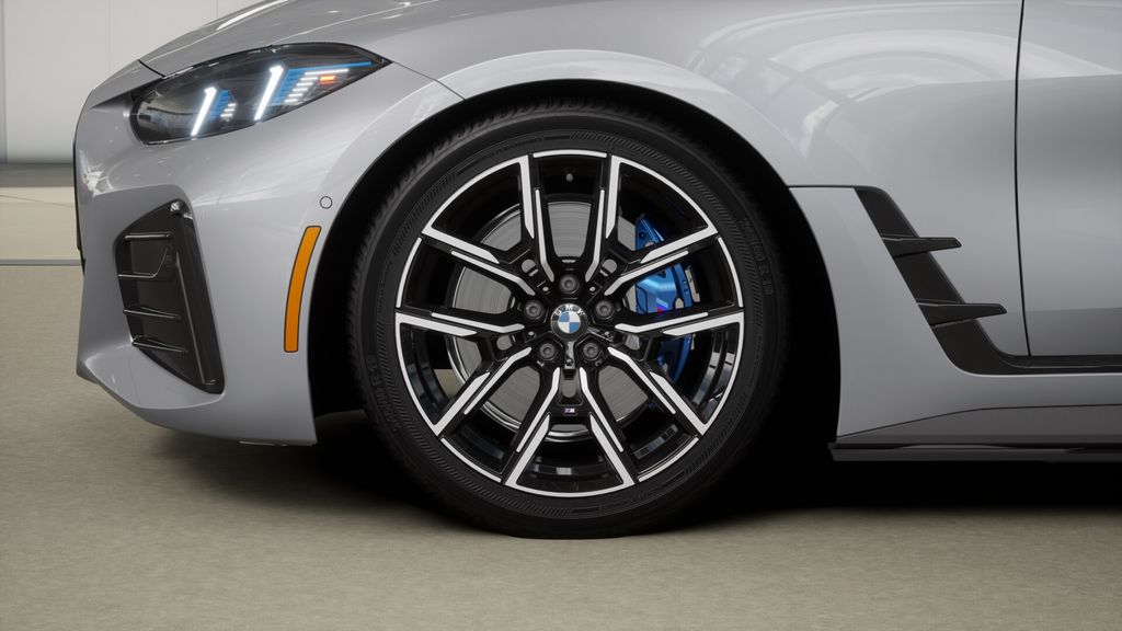Thumbnail: 2025 BMW i4 - 7