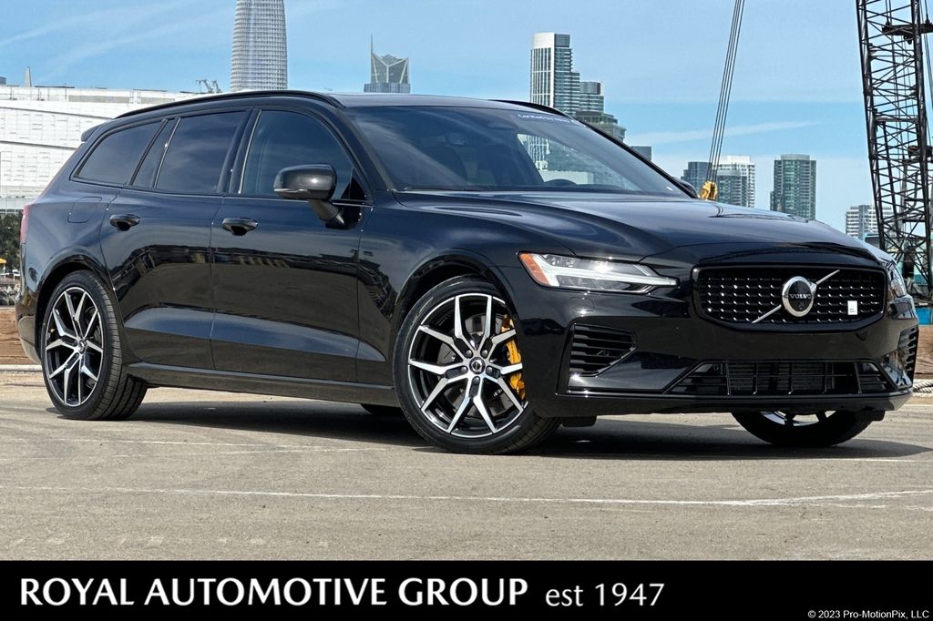 2024 Volvo V60 Hybrid Plug-in Recharge T8 Polestar Engineered eAWD