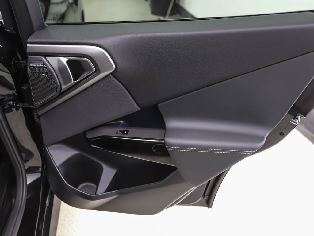 Thumbnail: 2026 BMW X3 - 24