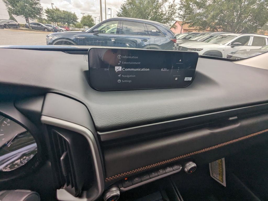2025 Mazda CX-50 Hybrid Premium photo