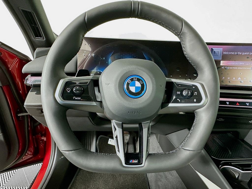 2025 BMW i5 eDrive40 10