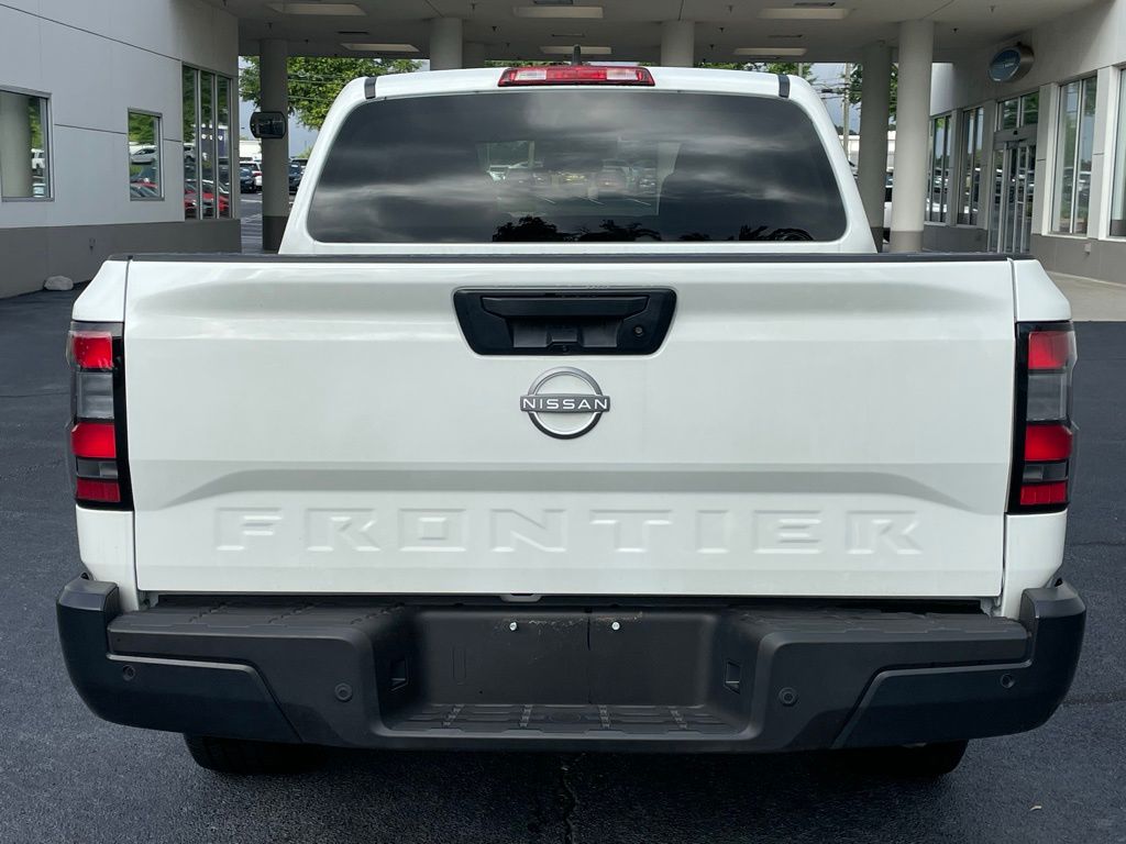 2025 Nissan Frontier S 4