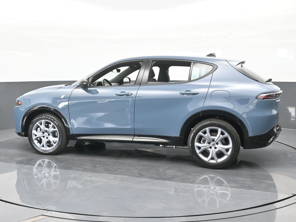 Used 2025 Blue Steele Dodge R/T image 3