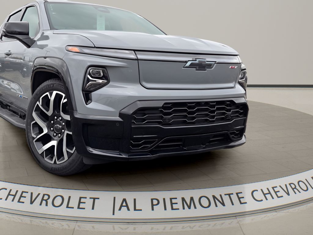 Slate Gray Metallic 2025 Chevrolet Silverado EV RST Crew Cab (Max Range) e4WD Pickup Truck All-Wheel Drive 1-Speed Automatic