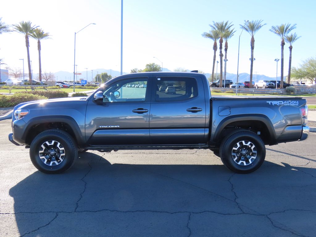 2022 Toyota Tacoma TRD Off-Road 8