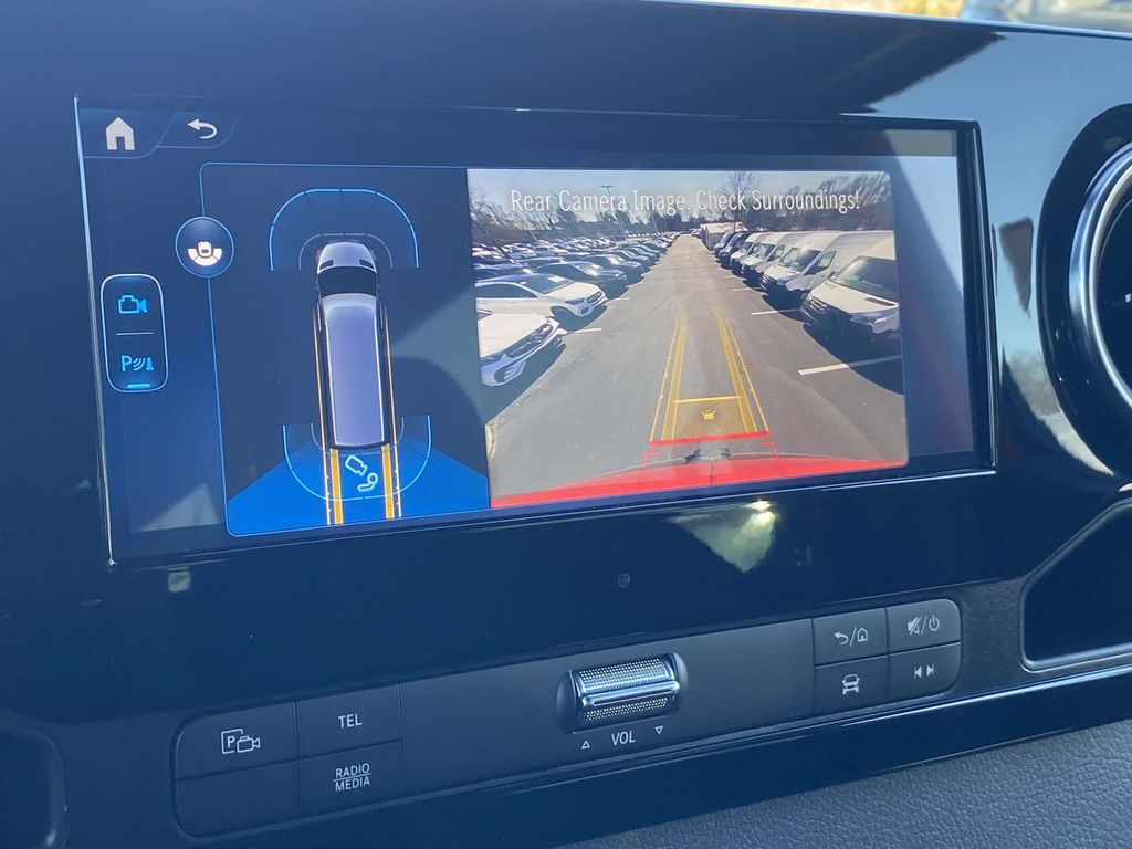 Thumbnail: 2025 Mercedes-Benz Sprinter - 28