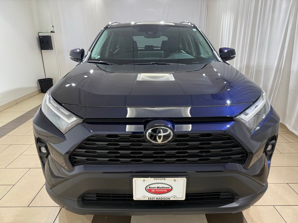 Thumbnail: 2023 Toyota RAV4 - 8