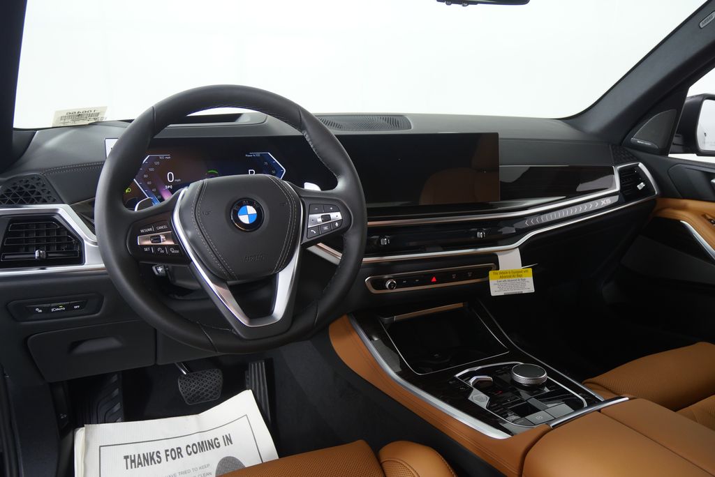Thumbnail: 2026 BMW X5 - 16