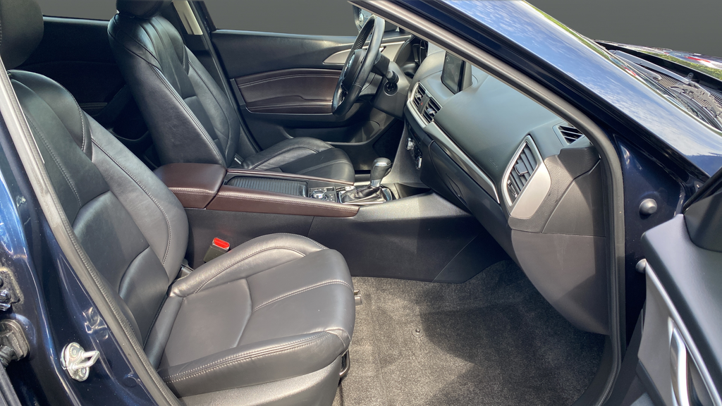 Used 2018 Deep Crystal Blue Mica Mazda Touring image 24