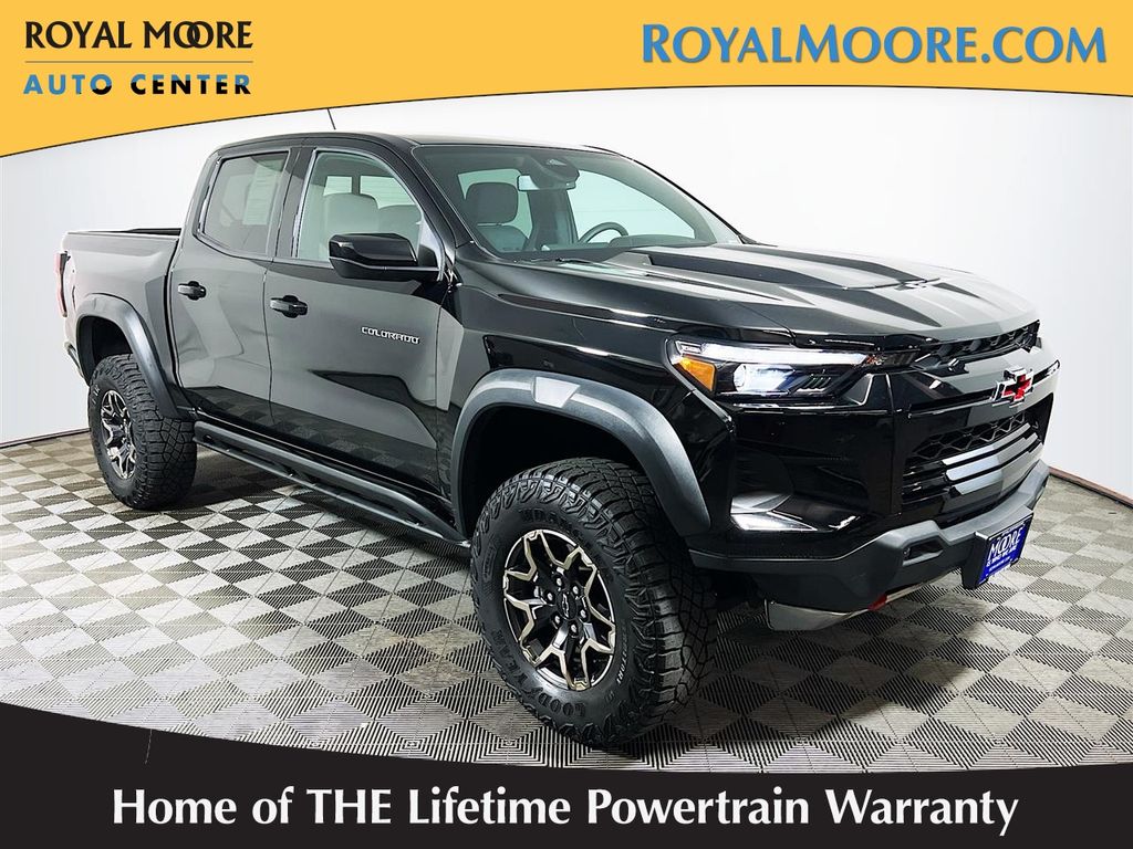 Black 2023 Chevrolet Colorado Pickup Truck Four-Wheel Drive 8-Speed Automatic