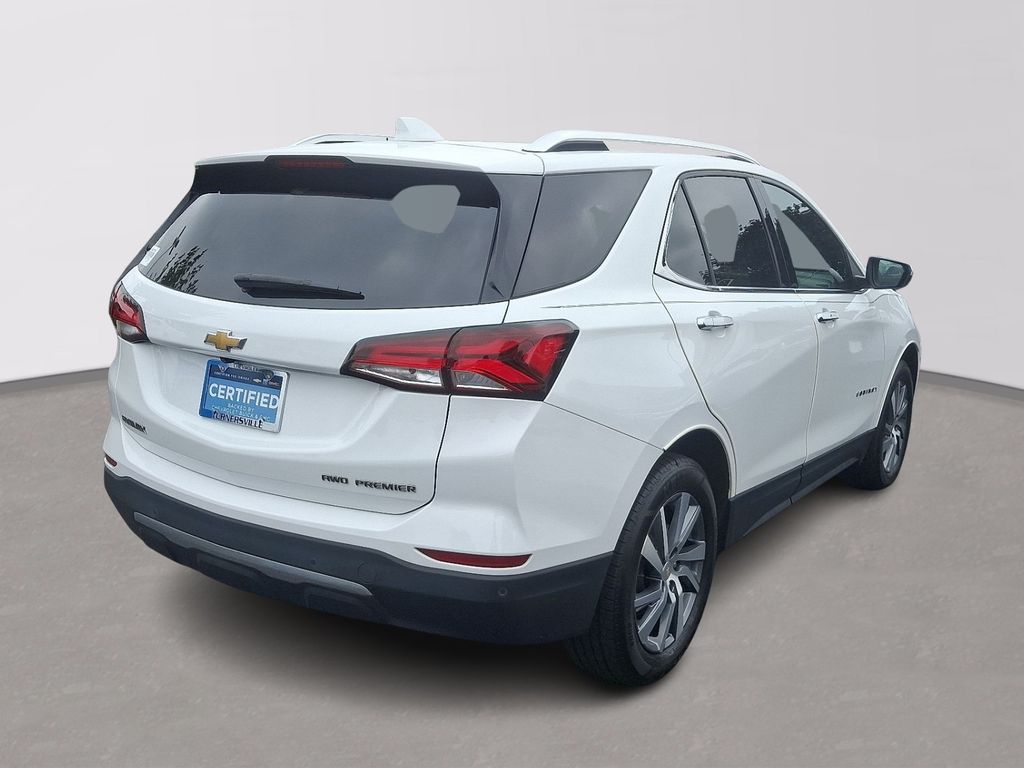Thumbnail: 2022 Chevrolet Equinox - 6