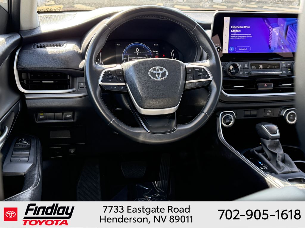 Used 2025 Toyota Grand Highlander SUV