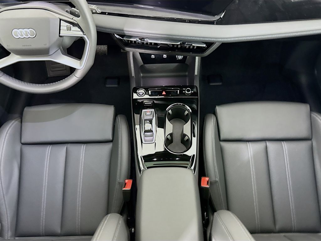 Thumbnail: 2027 Audi Q6 e-tron - 17