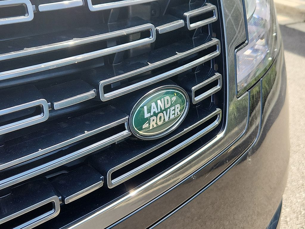 Thumbnail: 2026 Land Rover Range Rover - 11