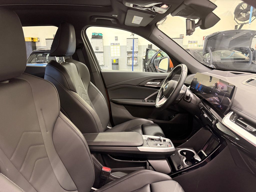 Thumbnail: 2025 BMW X1 - 29