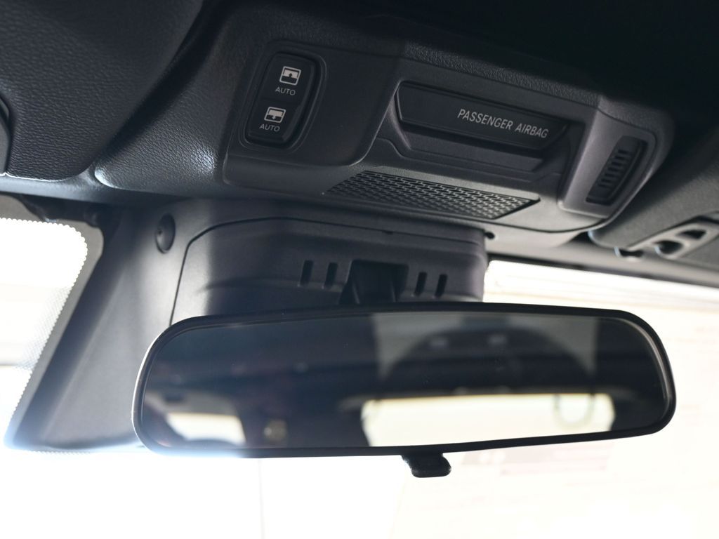 New 2026 Granite Crystal Metallic Clearcoat Jeep Willys image 20