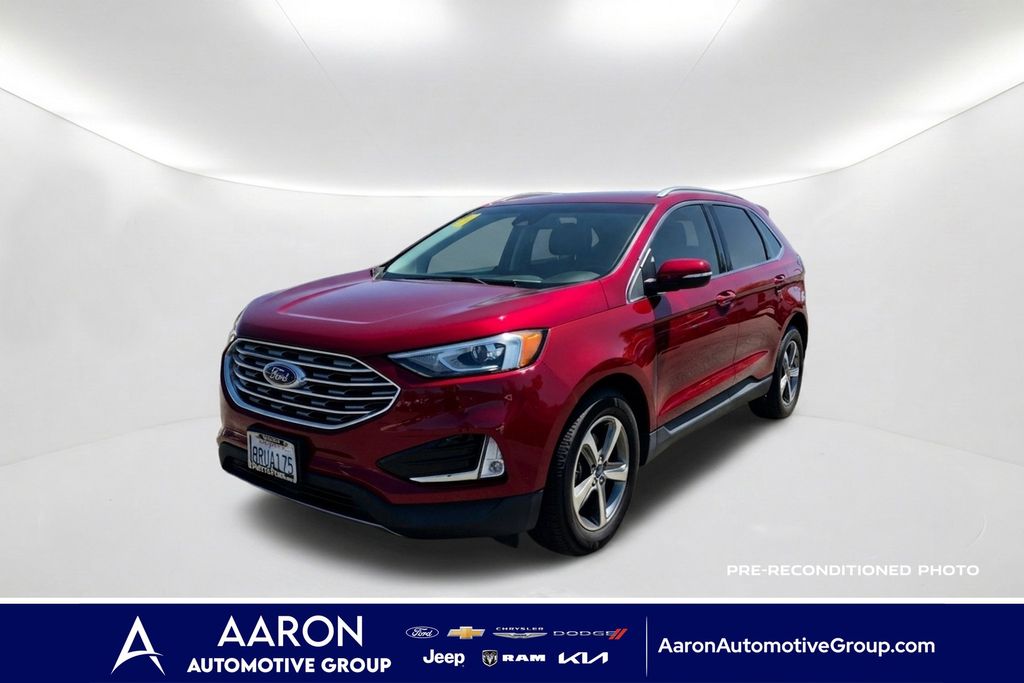 Red Metallic 2020 Ford Edge SUV / Crossover Front-Wheel Drive 8-Speed Automatic