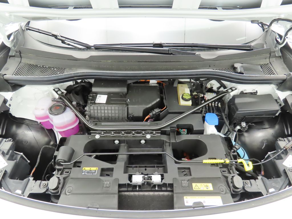 2025 Volkswagen ID.4 Pro 29