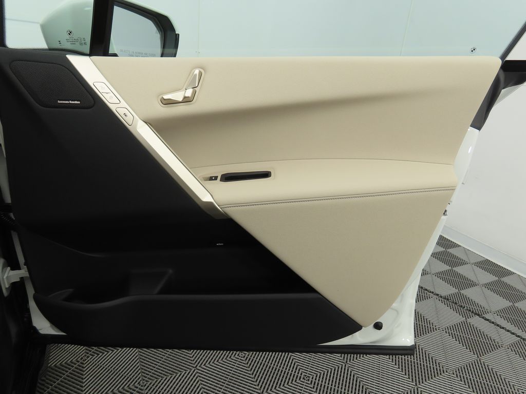 2026 BMW iX  25
