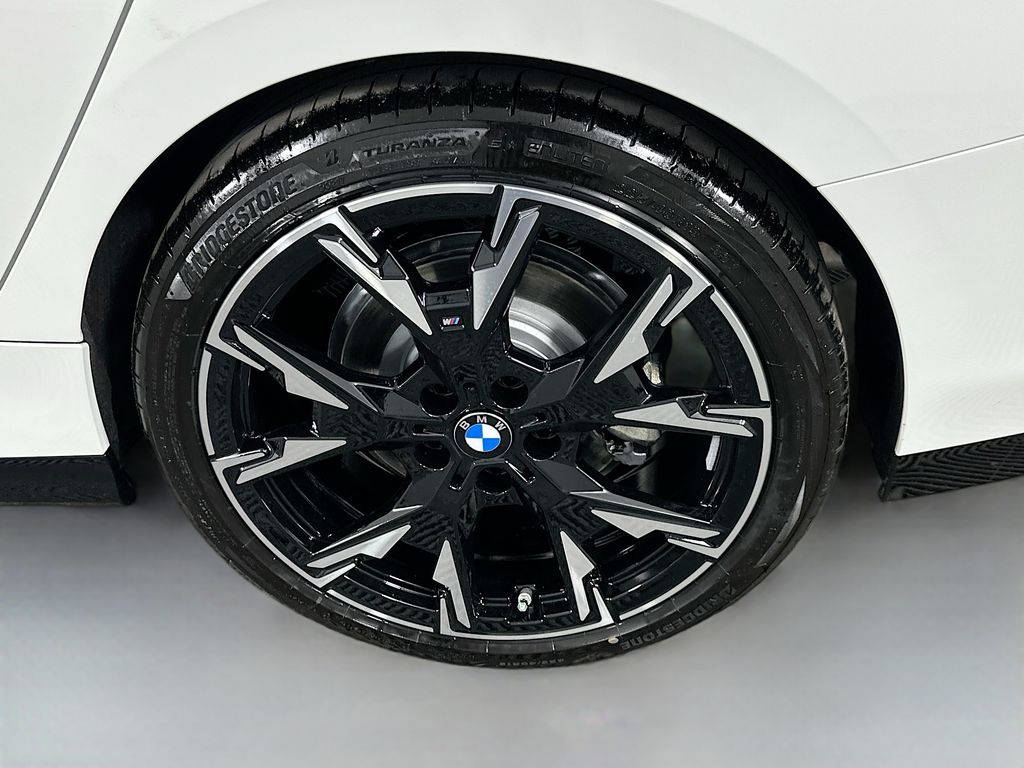 Thumbnail: 2026 BMW 2 Series - 23