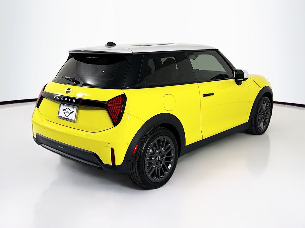 Thumbnail: 2026 MINI Cooper - 5