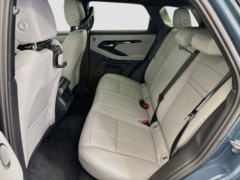 Thumbnail: 2026 Land Rover Range Rover Evoque - 20