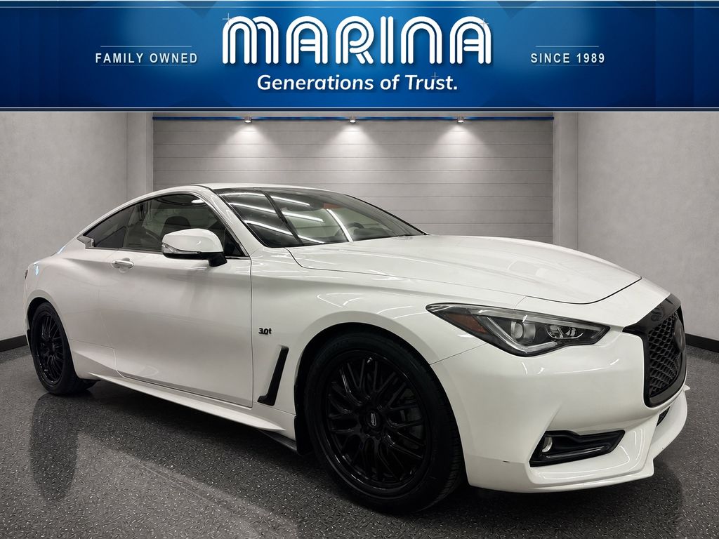 2019 INFINITI Q60 3.0t Luxe Coupe RWD