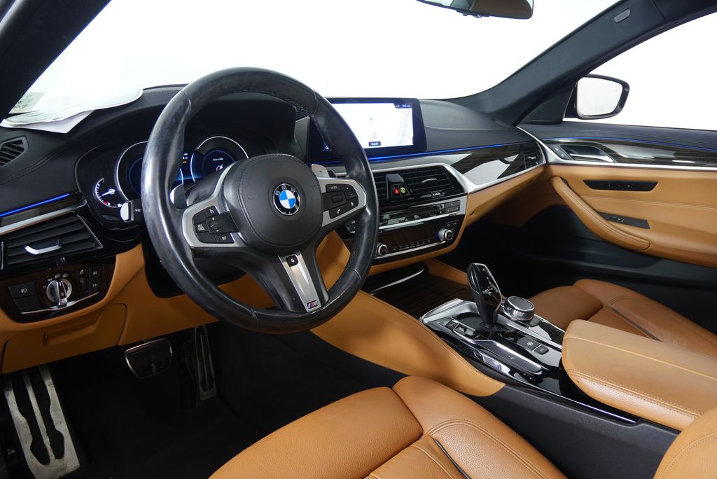 2018 BMW 5 Series 530i 12