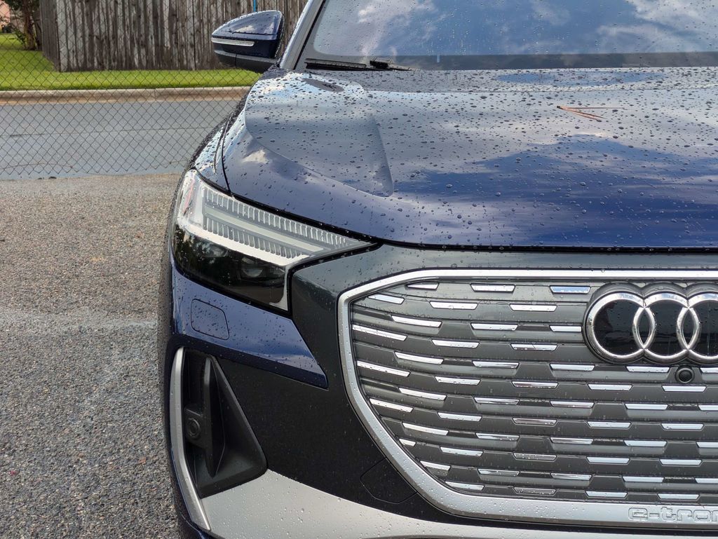 2025 Audi Q4 e-tron Prestige 55 quattro
