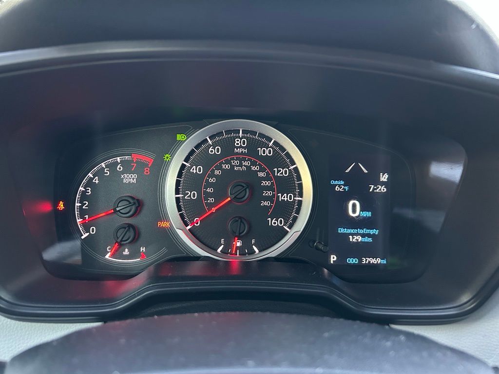 Thumbnail: 2022 Toyota Corolla - 22