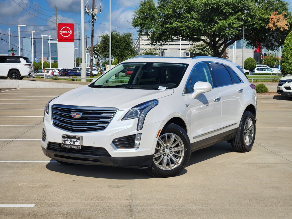 2018 Cadillac XT5 Luxury White at Bayshore Chrysler Jeep Dodge Ram