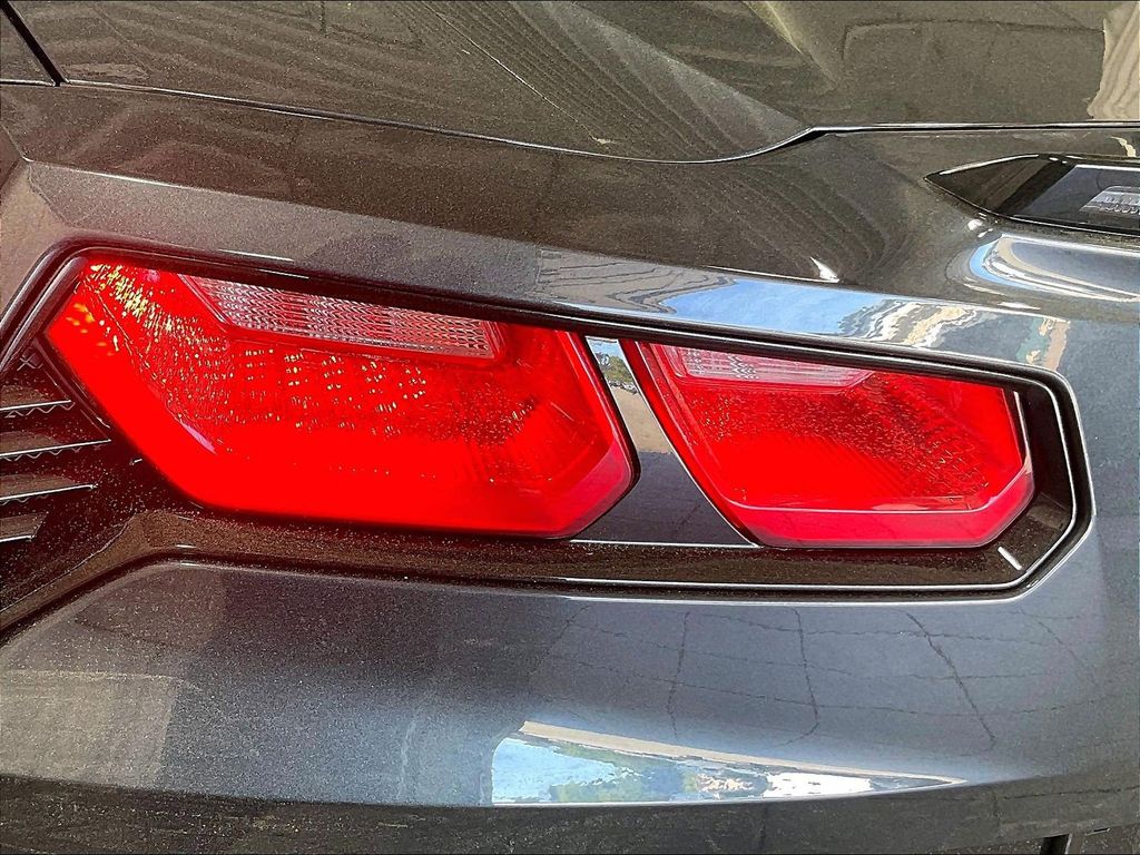 2019 Chevrolet Corvette — photo 31