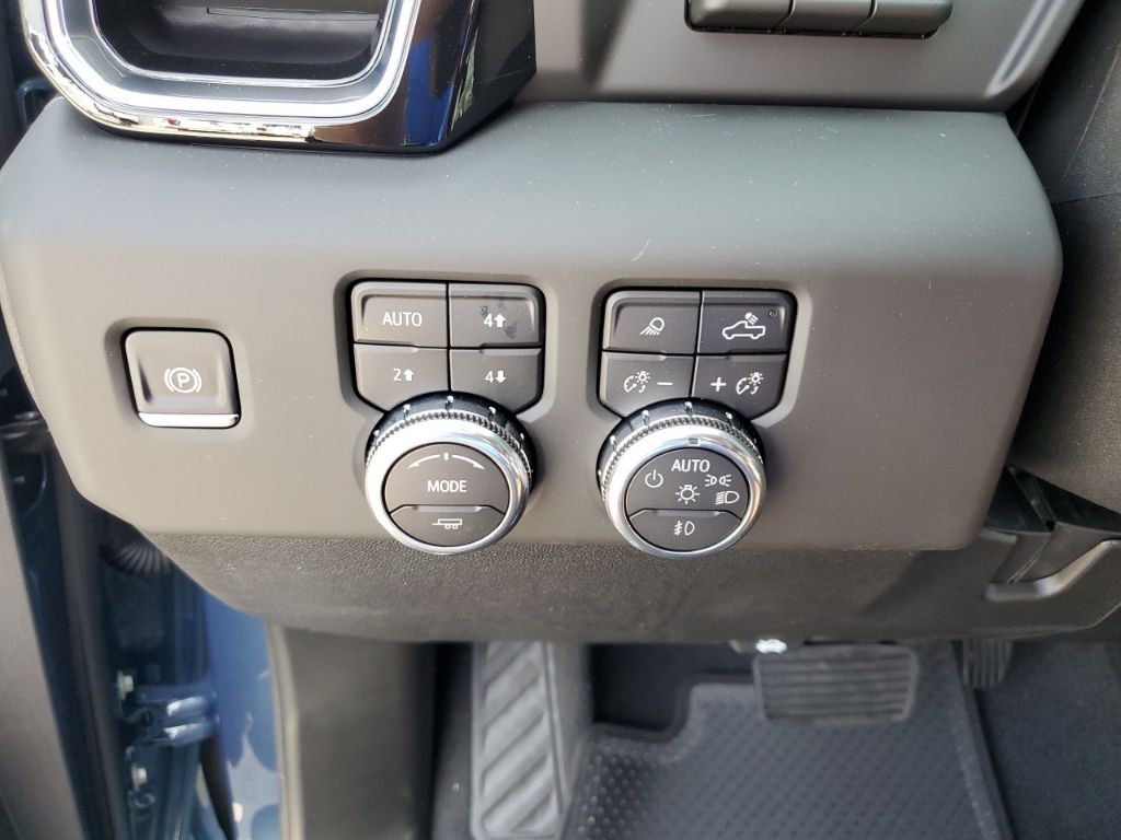 New Car 2025 Gmc Sierra 3500hd  Denali Ultimate For Sale In Austin, Texas