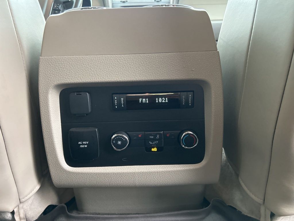 2017 Lincoln Navigator Select