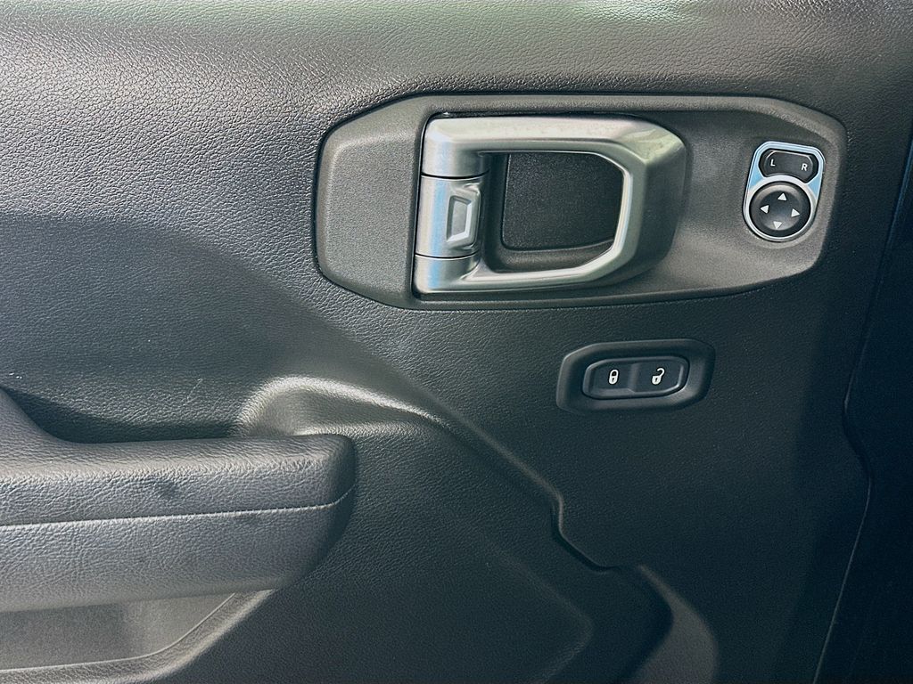 2024 Jeep Wrangler Sport S 17