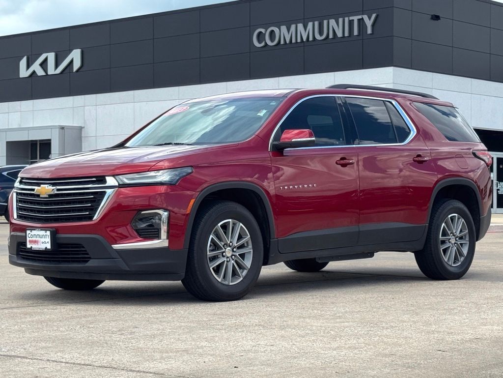 2023 Chevrolet Traverse LT - 0