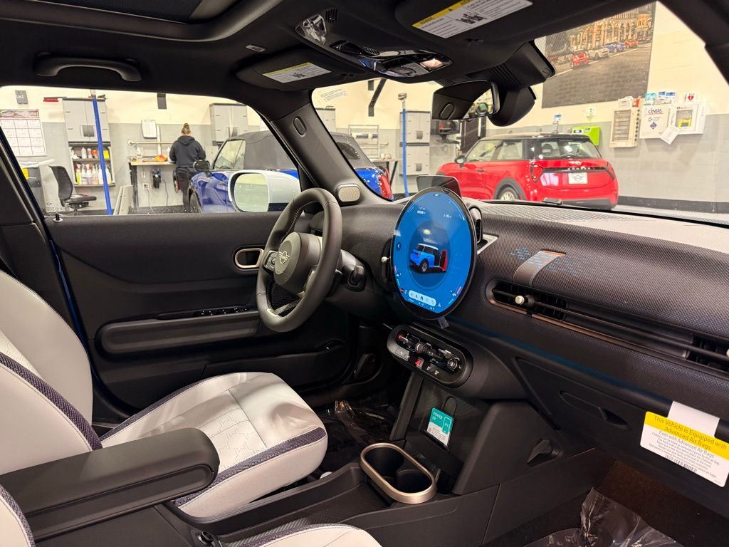 Thumbnail: 2026 MINI Cooper - 28