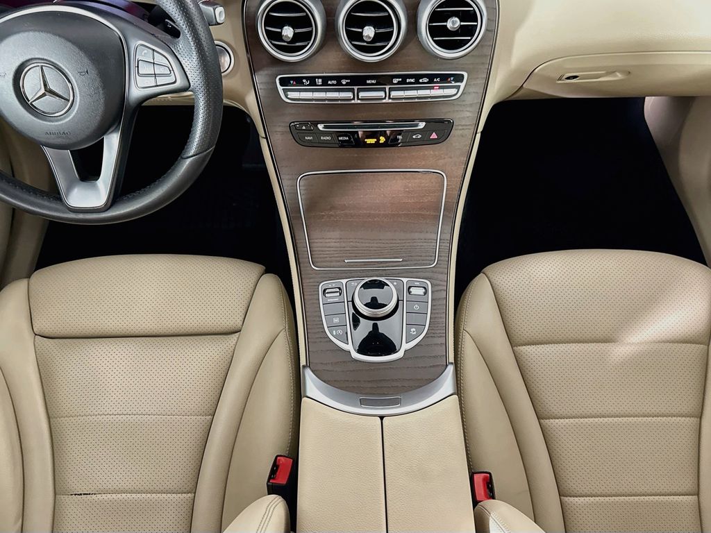 Thumbnail: 2018 Mercedes-Benz GLC - 16