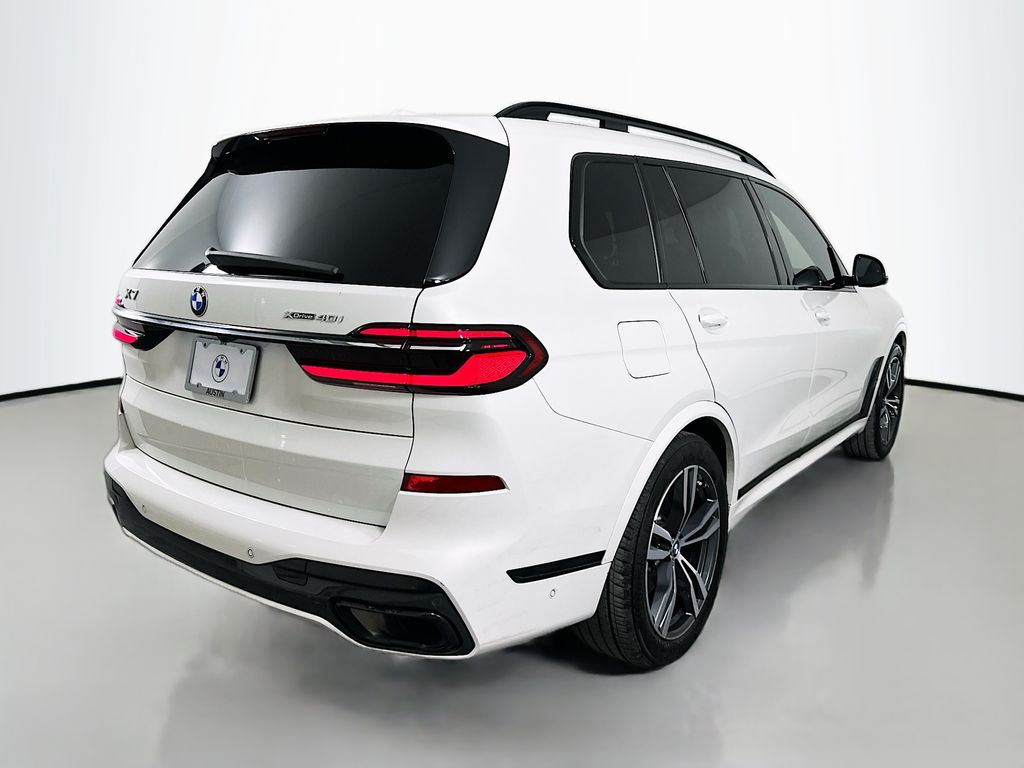 Thumbnail: 2023 BMW X7 - 5