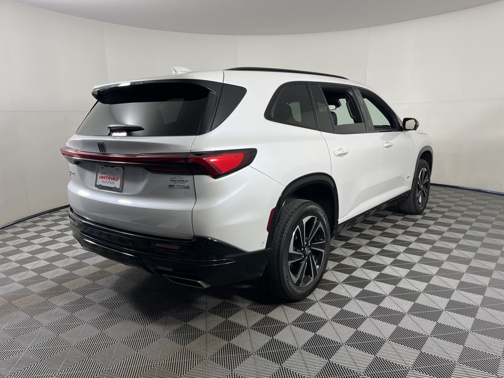 Thumbnail: 2025 Buick Enclave - 17