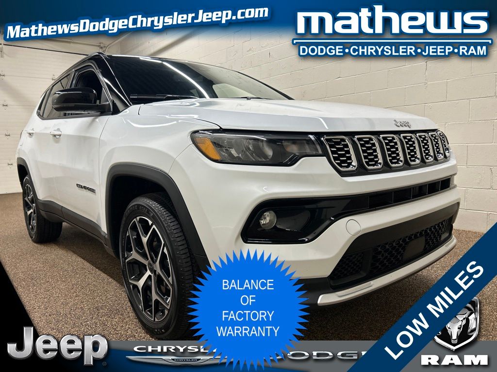 Bright White Clearcoat 2025 Jeep Compass SUV / Crossover Four-Wheel Drive 8-Speed Automatic