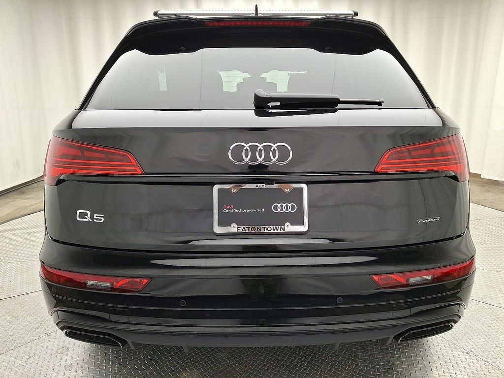 Thumbnail: 2025 Audi Q5 - 5