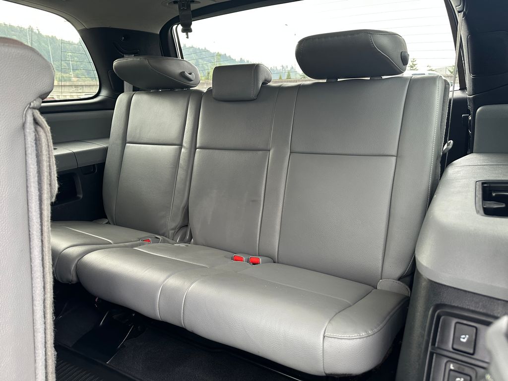 2021 Toyota Sequoia SR5
