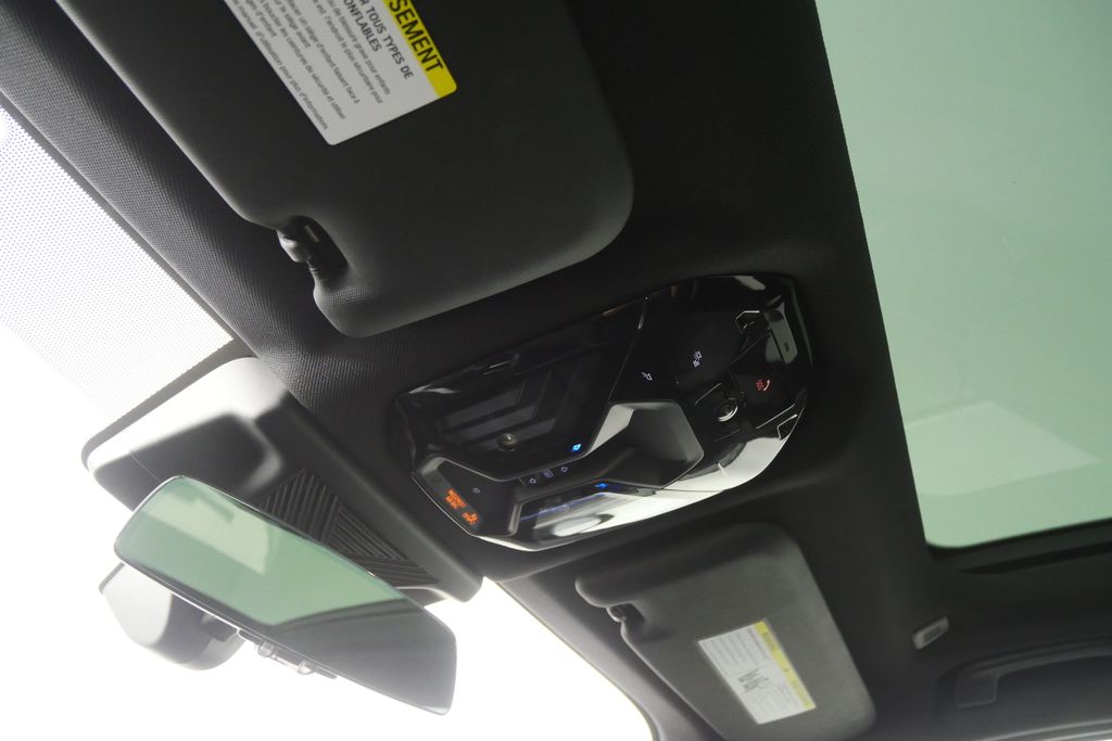 Thumbnail: 2025 BMW X3 - 22