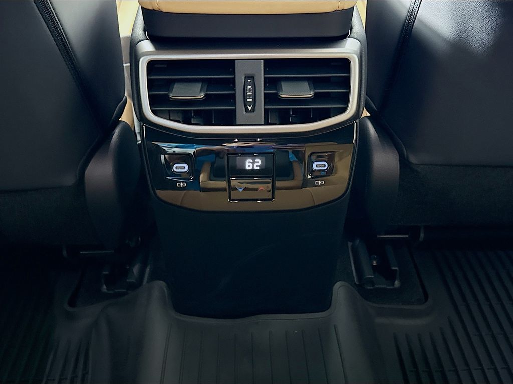 Thumbnail: 2025 Lexus RX - 27