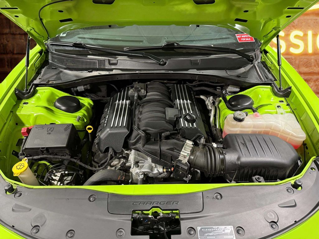 Used 2023 Sublime Metallic Clearcoat Dodge R/T Scat Pack image 29