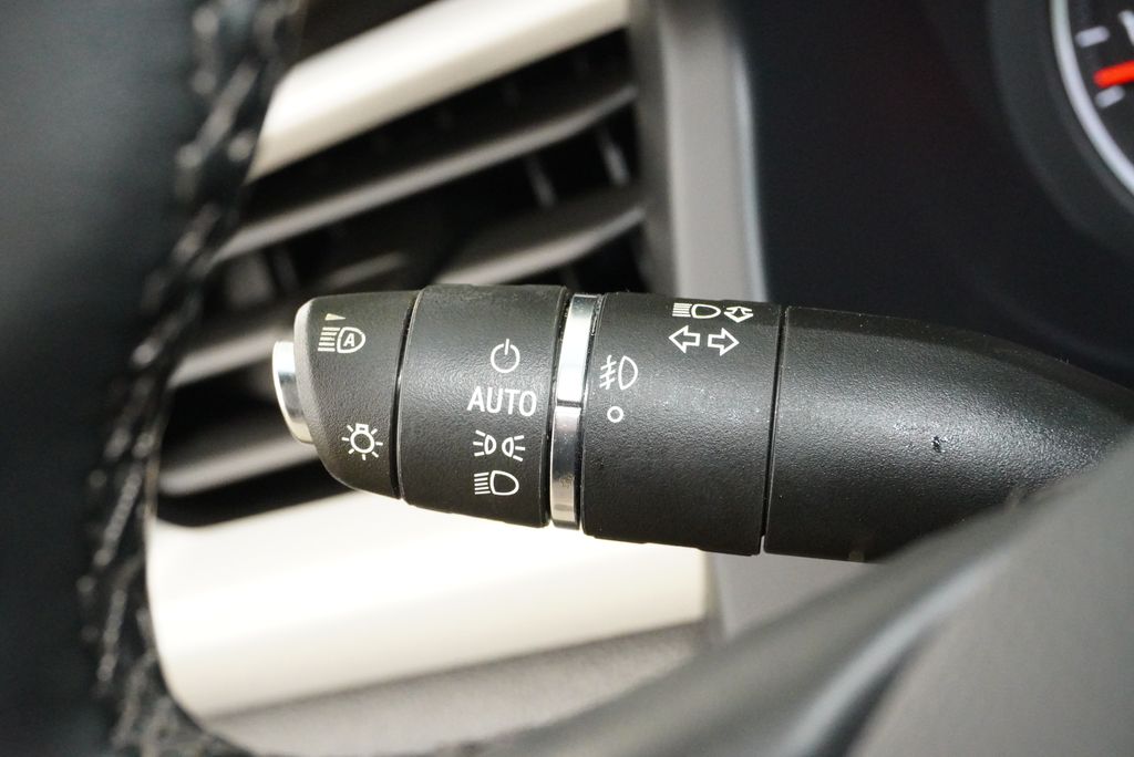 Used Car 2023 Gmc Acadia  Slt For Sale Under $30,000 In Weatherford, Texas