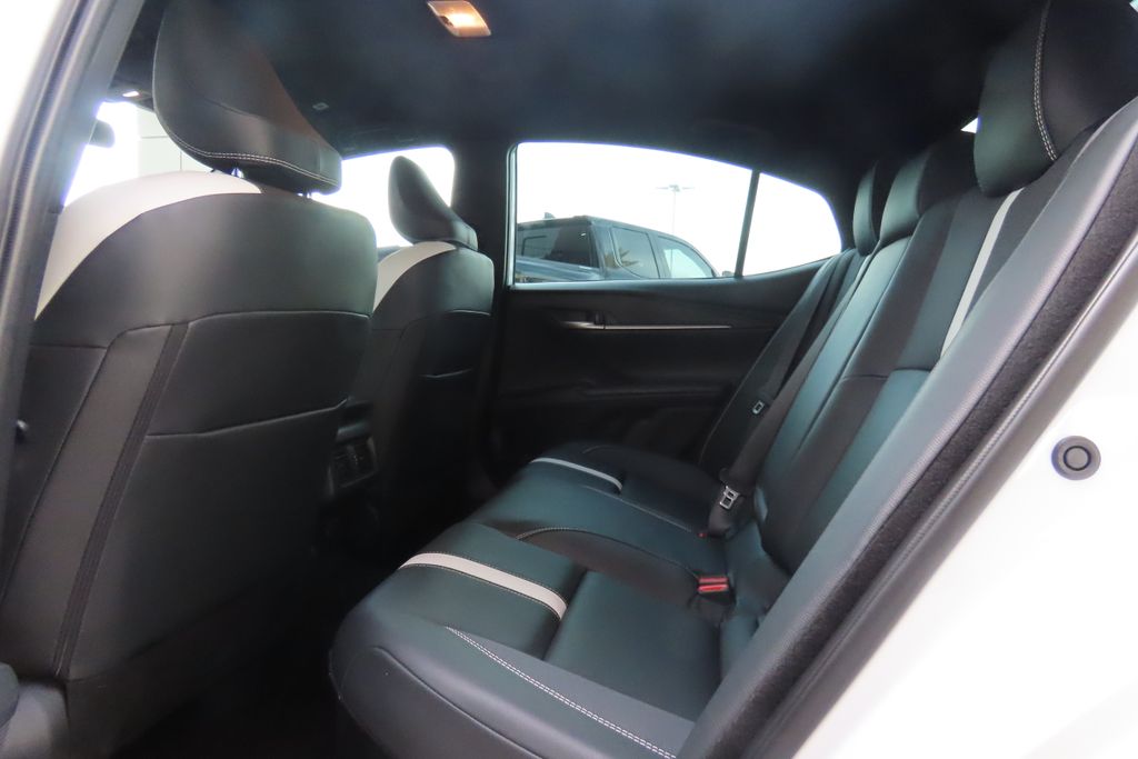 Thumbnail: 2025 Toyota Camry - 20