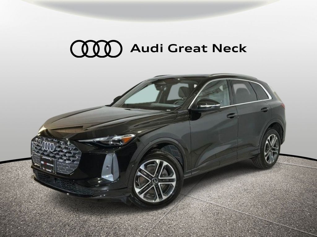 Mythos Black Metallic 2025 Audi Q5 quattro Premium 40 TFSI SUV / Crossover All-Wheel Drive 7-Speed Automatic