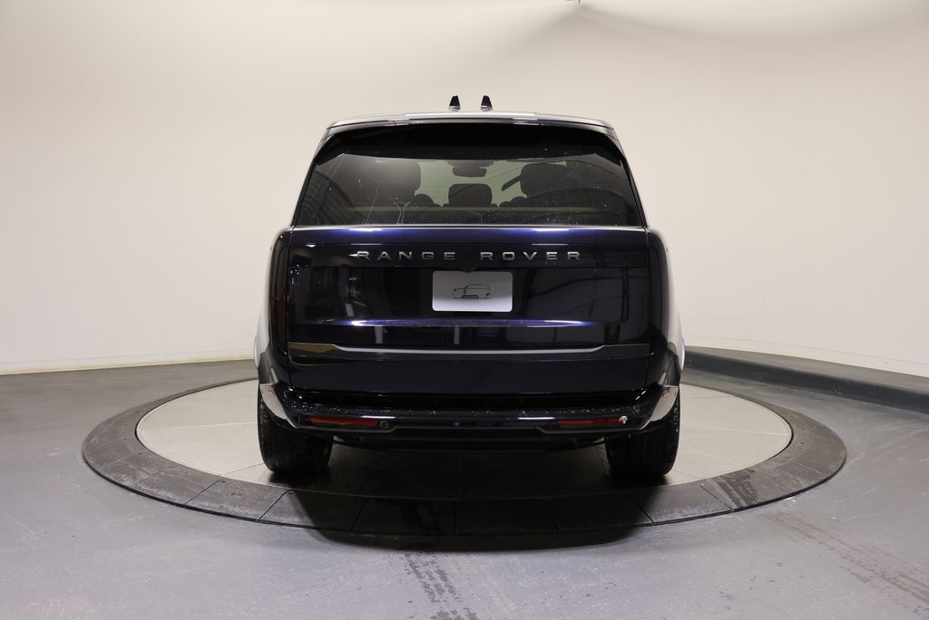 Thumbnail: 2026 Land Rover Range Rover - 4